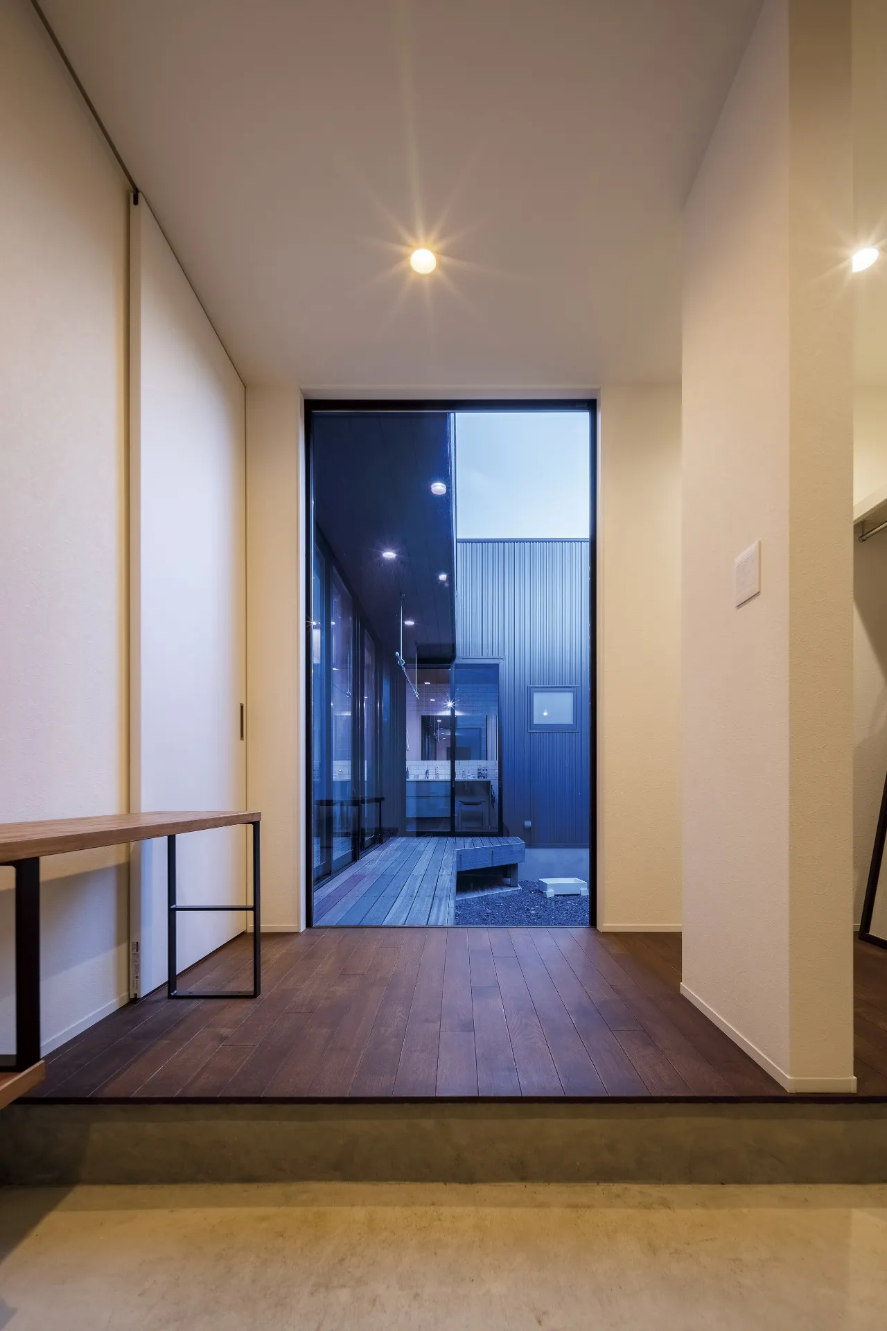 Up to door