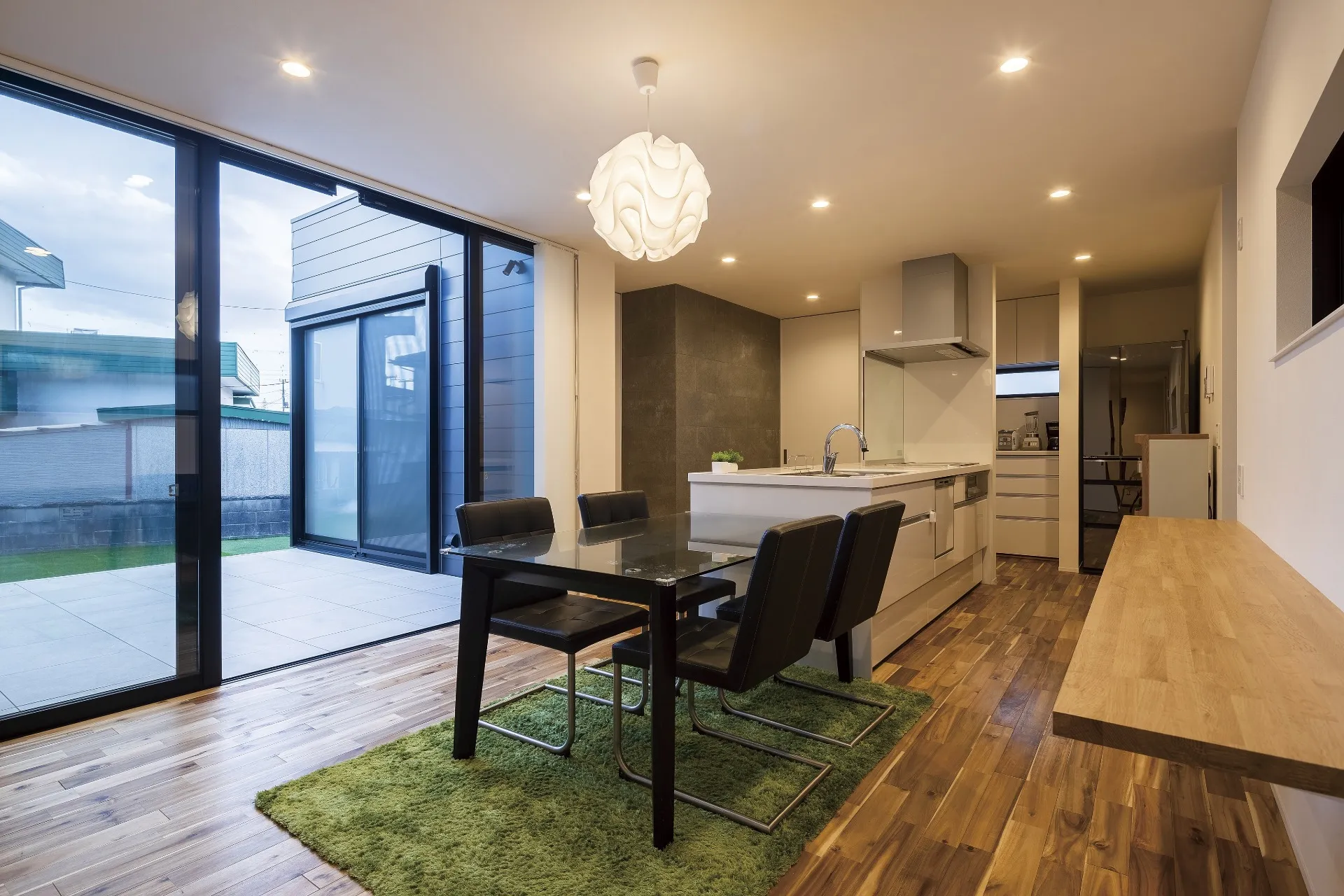 Skip up